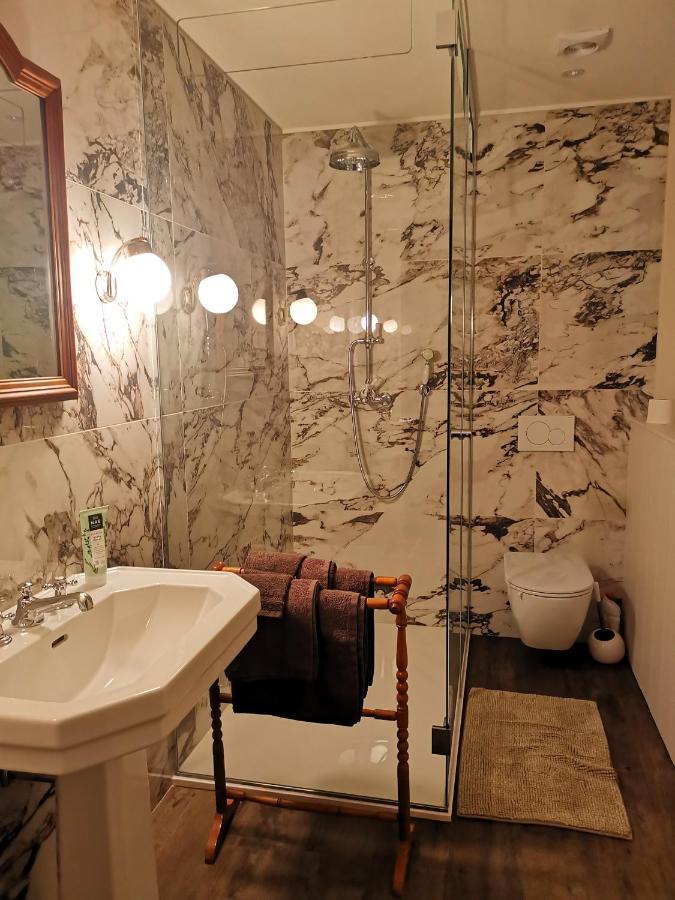 La Villa Du Pre Du Cerf Spa Luaran gambar